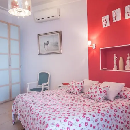 Nell'isola Bed & Breakfast Carloforte (Isola di San Pietro)