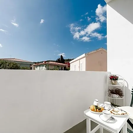 Bed & Breakfast Nell'isola 4*